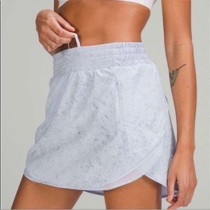Lululemon Hotty Hot High-Rise Skirt Long Gravel Dust Sz 8
